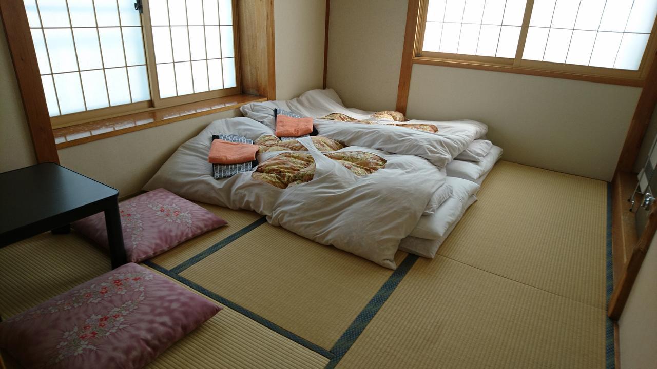 Apple Inn Takasaka Нодзаваонсен Экстерьер фото